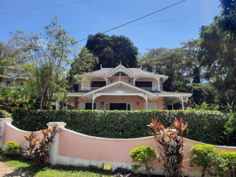 Villa Alamanda