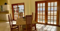 Burleigh Heights Home