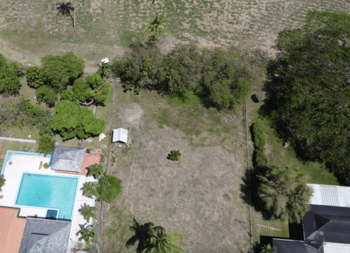 Land on the quiet Sunningdale Lane